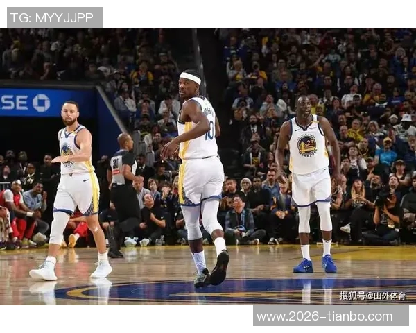 巴特勒空砍31分波杰高效18分两人对决成比赛焦点