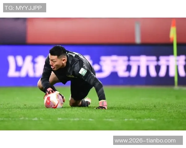 达兰头球破门被判越位VAR确认进球无效王大雷险守十指关 达兰头球破门被判越位VAR确认进球无效王大雷险守十指关