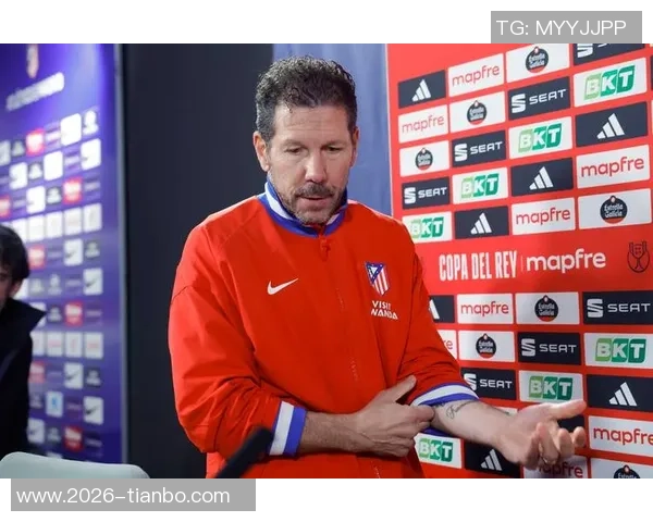 西蒙尼训练中尝试新首发阵容巴埃纳与小蜘蛛联手进攻