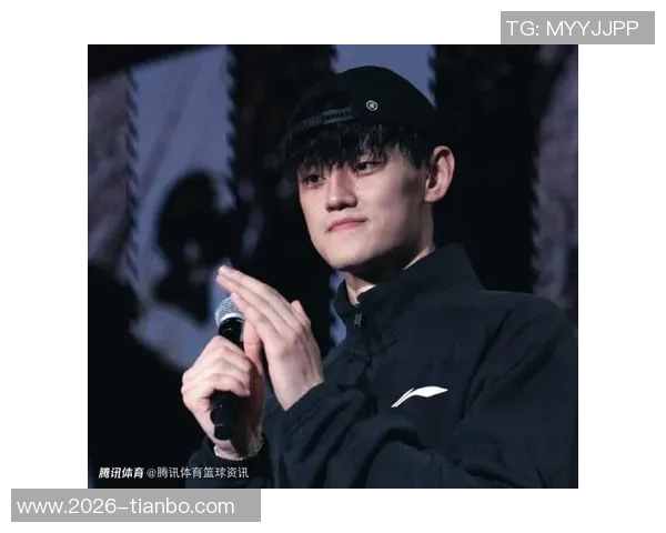 曾凡博赛后未带行李将先回北京处理签证事宜