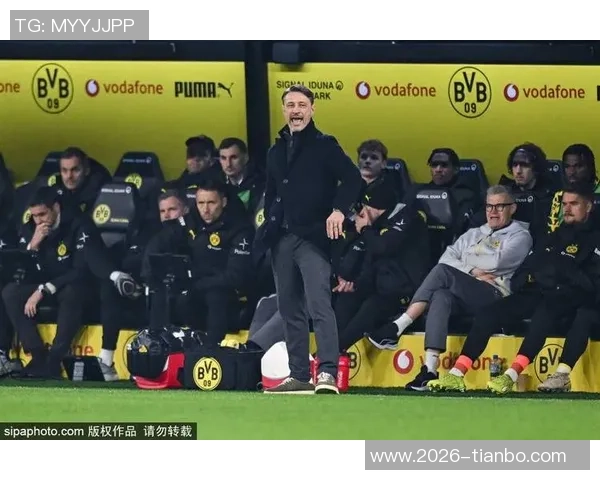 英媒曝佩雷茨租借合同无终止条款拜仁外租南安普顿遭遇困难 英媒曝佩雷茨租借合同无终止条款拜仁外租南安普顿遭遇困难